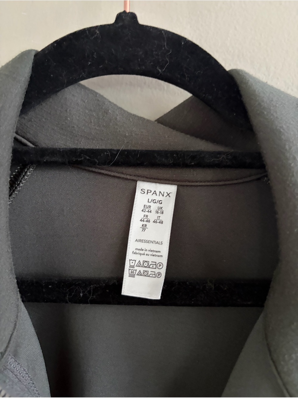 SPANX Quarter Zip Pullover Sweatshirt Olive Green Size Large Super Soft - Picture 4 of 5